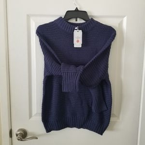 NWT Navy blue chunky knit sweater